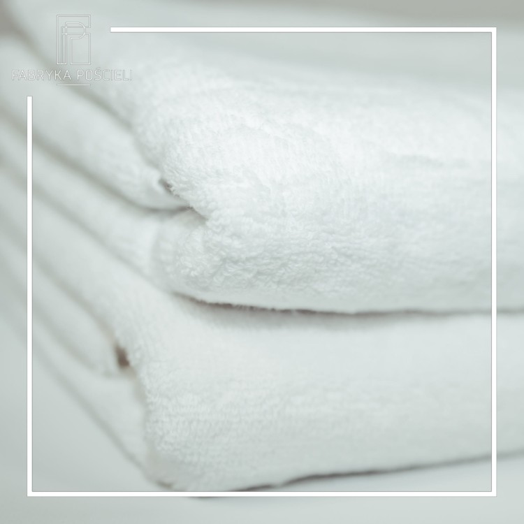 Recznik Hotelowy 50x100 Premium 550g Biały Podwójna Pętelka Famitex