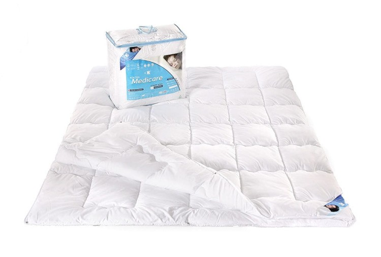 Kołdra Antyalergiczna 140x200cm Medicare 4 Pory Roku Biała 100% Microfibra AMW