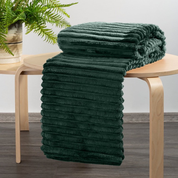 Koc Wytłaczany 170x210cm Soft Ciemna Zieleń D91