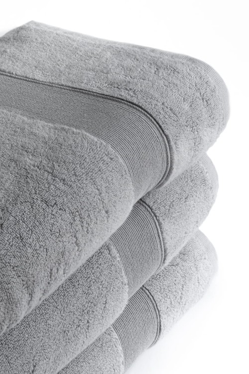 Ręcznik 70x140cm 600g 100% Bawełna LIGHT GREY Rocco Detexpol