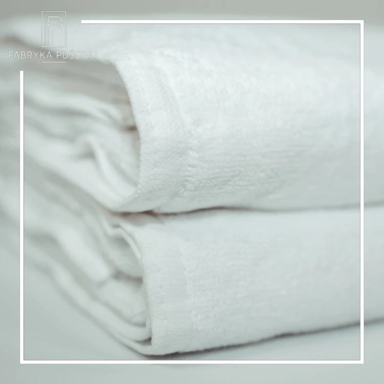 Ręcznik Hotelowy 70x140cm Classic 400g Biały 100% Bawełna Podwójna Pętelka Famitex